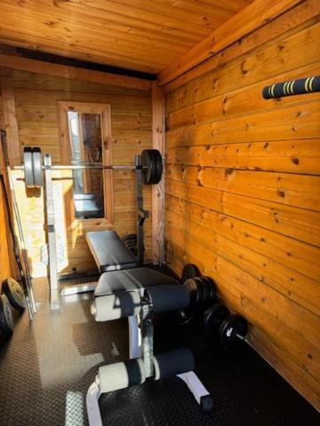 Netflix Home Jacuzzi Gym Fast Wifi Ps5 Free Parking 2 Spaces เฮริฟอร์ด ภายนอก รูปภาพ